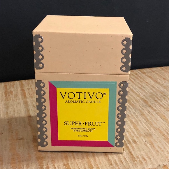 Votivo Super Fruit 6.8oz Candle - Picture 1 of 1
